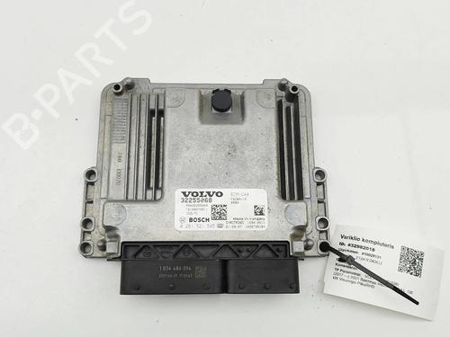 Used Engine control unit (ECU) Engine control unit (ECU) VOLVO XC40 (536) T3 (150 hp) 33377072 33377072