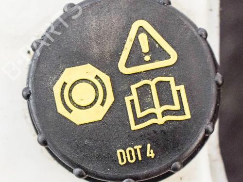 Brake fluid reservoir FORD KUGA II (DM2) 2.0 TDCi 4x4 | BP14662784M118 - Image 3