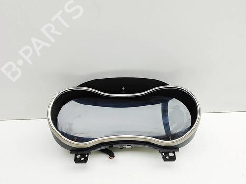 Used Instrument cluster JEEP GRAND CHEROKEE IV (WK, WK2) 3.0 CRD V6 4x4 (250 hp) 32680437