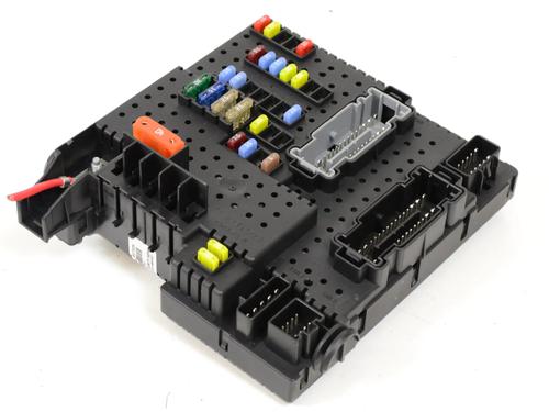 Used Fuse box Fuse box VOLVO XC90 I (275) 3.2 (243 hp) 9898478 9898478
