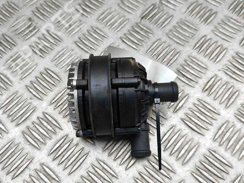 Used Auxiliary water pump Auxiliary water pump VW TAYRON (R41) 1.5 eHybrid (204 hp) 29458998 29458998