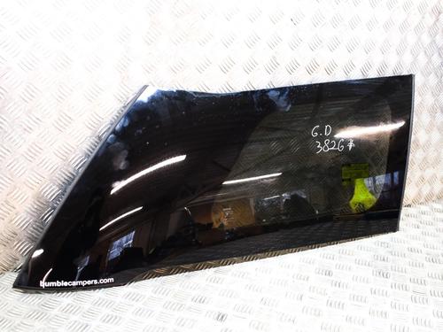 rear-right-quarter-glass-toyota-previa-iii-_r2_-_r5_-2005-27759454 main image