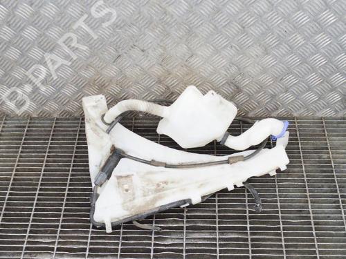 Windscreen washer tank VOLVO C30 (533) D2 | BP6763472C113