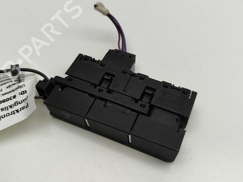 Used Switch VW GOLF VII (5G1, BQ1, BE1, BE2) e-Golf (136 hp) 27245100