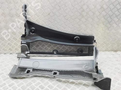 Griglia sotto parabrezza Griglia sotto parabrezza PEUGEOT 2008 II (UD_, US_, UY_, UJ_, UR_, UC_) e-2008 (UKZKXZ) (136 hp) 36181009 36181009