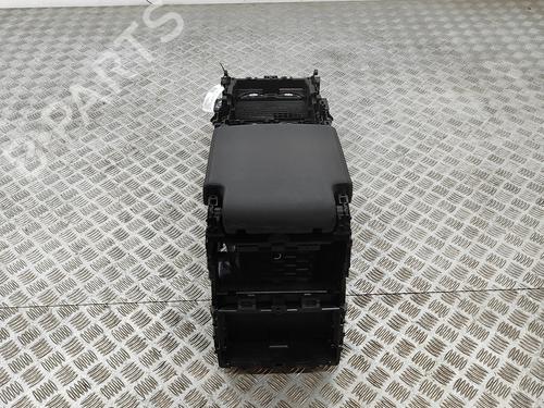 Middle console LAND ROVER DISCOVERY V (L462) 3.0 Td6 4x4 | BP30130567I22 