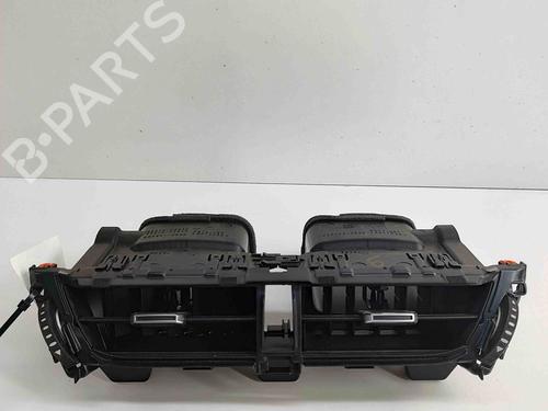 Used Air vent TOYOTA COROLLA Estate (_E21_) 2.0 Hybrid (MZEH12) (180 hp) 27788884