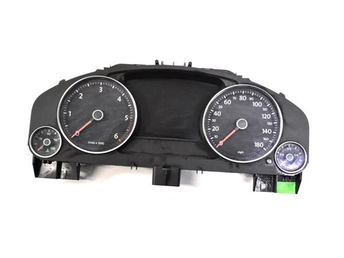 Used Instrument cluster Instrument cluster VW TOUAREG (7P5, 7P6) 3.0 V6 TDI (245 hp) 30281373 30281373
