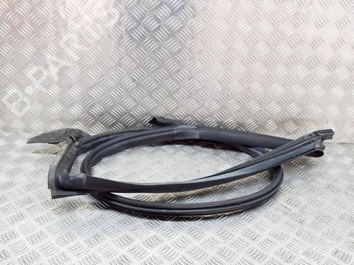 Gummiliste TESLA MODEL 3 (5YJ3) EV AWD (351 hp) 27755565