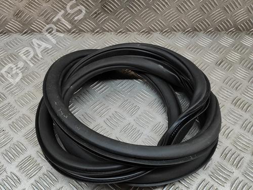 rubber-door-seal-vw-id4-e21-2020-27765559 main image