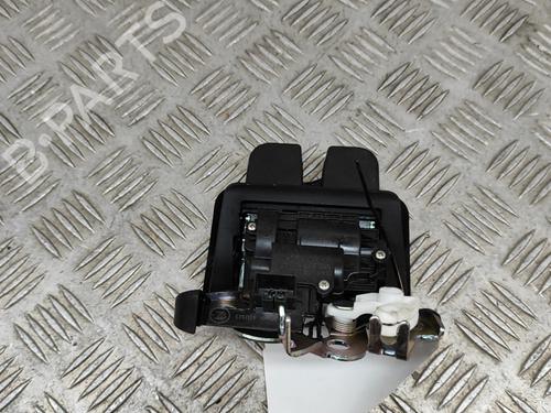 Used Tailgate lock AUDI A3 Sportback (8VA, 8VF) 1.0 TFSI (115 hp) 17225480
