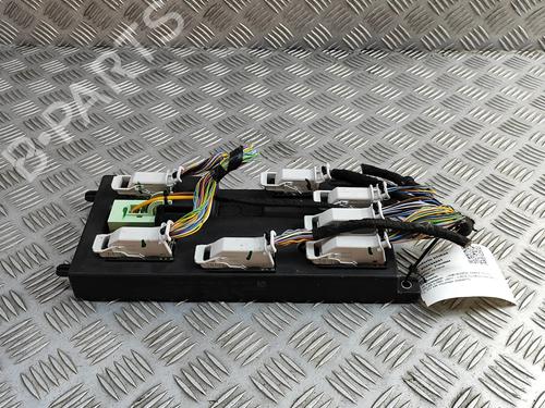 Used Electronic module Electronic module LAND ROVER RANGE ROVER VELAR (L560) 2.0 D240 SD4 4x4 (241 hp) 33374479 33374479