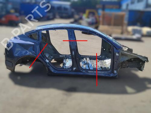 Used Right sideskirt Right sideskirt 39072885 39072885