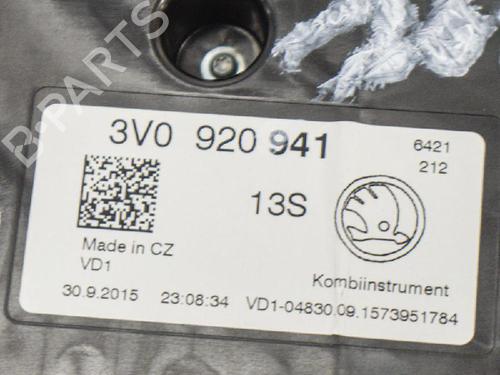 Instrument cluster SKODA SUPERB III Estate (3V5) 2.0 TDI | BP6760667C47 