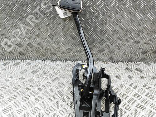 Used Break pedal BMW X5 (G05, F95) xDrive 30 d Mild-Hybrid (286 hp) 32500738