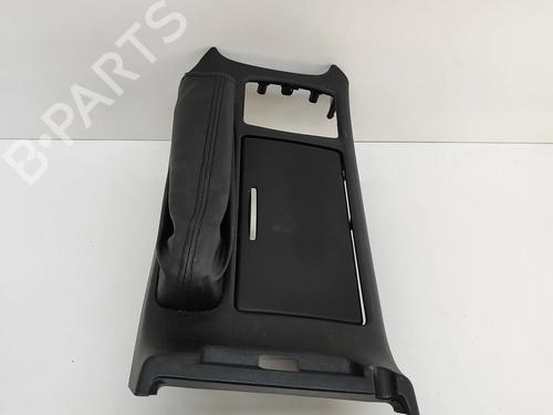 Middenconsole MAZDA 6 Estate (GJ, GL) 2.2 D (150 hp) 16141322