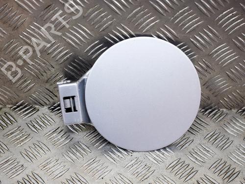 fuel-flap-kia-carnival-grand-carnival-iii-vq-29-crdi-2005-2006-2007-2008-2009-2010-2011-2012-2013-2014-2015-20231963 main image