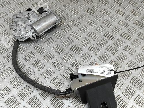 Bakluke lås AUDI Q2 (GAB, GAG) 35 TFSI (150 hp) 28559887