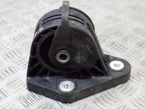Used Engine mount Engine mount 12525303 12525303