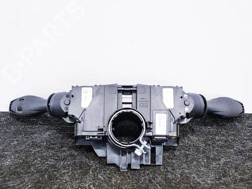 switch-ford-b-max-jk-14-2012-6743023 main image