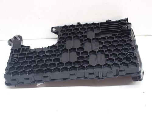 Used Electronic module Electronic module TESLA MODEL 3 (5YJ3) EV AWD (351 hp) 27758949 27758949