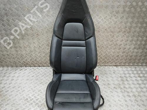 right-front-seat-porsche-911-convertible-992-2019-38018028 main image