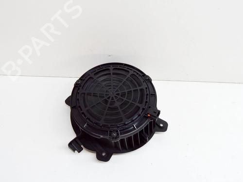 Used Speaker Speaker PEUGEOT 2008 II (UD_, US_, UY_, UJ_, UR_, UC_) 1.2 PureTech 100 (USHNK) (101 hp) 11041988 11041988