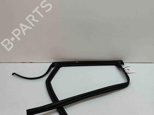 Used Door moulding trim Door moulding trim VOLVO XC60 II (246) 2.0 B5 Mild-Hybrid (249 hp) 33374580 33374580