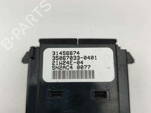 Switch VOLVO XC40 (536) Recharge AWD | BP29076121I30 