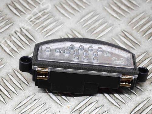 Used Heater resistor VOLVO XC40 (536) B4 Mild-Hybrid (197 hp) 27759604