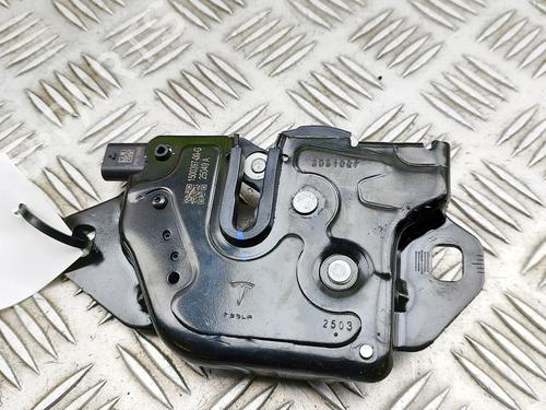 Used Hood lock Hood lock TESLA MODEL Y (5YJY) EV (347 hp) 33465007 33465007