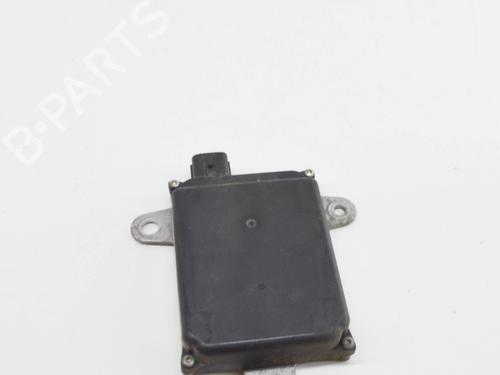 Used Electronic module TOYOTA LAND CRUISER PRADO (_J15_) 2.8 D-4D (GDJ150_, GDJ155_, GDJ150, GDJ151) (177 hp) 15621915