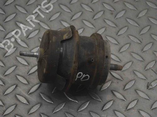 Used Engine mount INFINITI FX 30d AWD (238 hp) 30249681