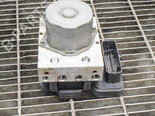 Used ABS pump TESLA MODEL X (5YJX) P100D AWD (772 hp) 7797635