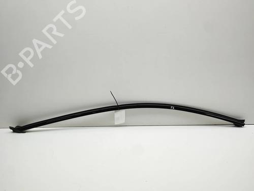 Dørliste Dørliste JAGUAR XE (X760) 2.0 D (180 hp) 36565080 36565080