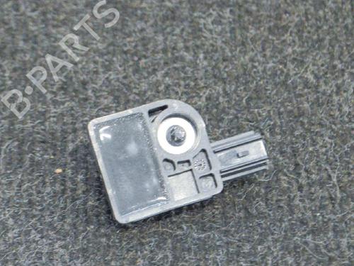 Elektronisk sensor TESLA MODEL S (5YJS) 75D AWD | BP20233407M84 