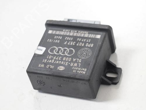 electronic-module-audi-a4-b7-8ec-2004-2005-2006-2007-2008-2009-33338790 main image