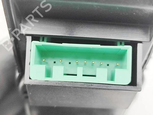 Switch VOLVO XC40 (536) T3 | BP30257644I30