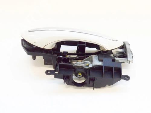 Used Front right exterior door handle Front right exterior door handle 6770240 6770240