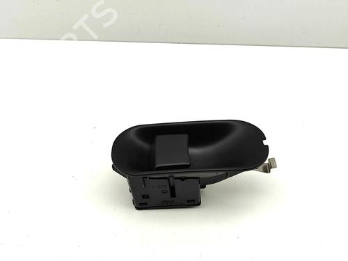 Commutateur PORSCHE MACAN (95B) 2.0 (252 hp) 31626596