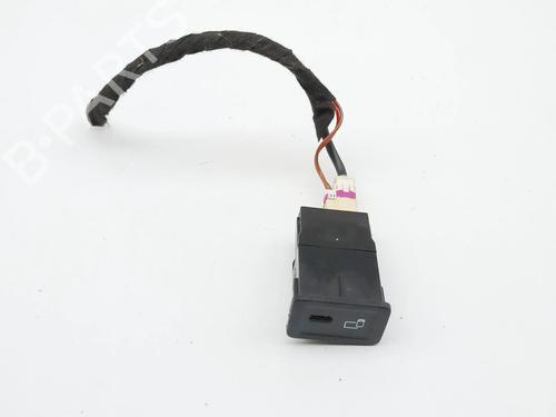 Used Electronic module Electronic module MERCEDES-BENZ CLA (C118) CLA 250 e (118.386) (218 hp) 39656276 39656276