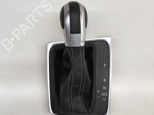 Used Shift knob VW GOLF VII (5G1, BQ1, BE1, BE2) 2.0 R 4motion (300 hp) 24580911
