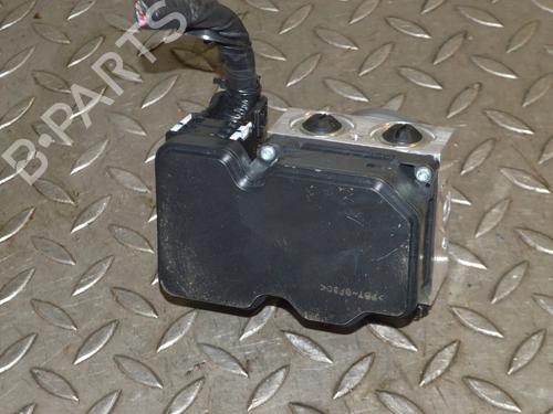 ABS pump TOYOTA COROLLA Hatchback (_E21_, _EA1_, _EH1_) 1.8 Hybrid (ZWE211, ZWE219) | BP31072696M43