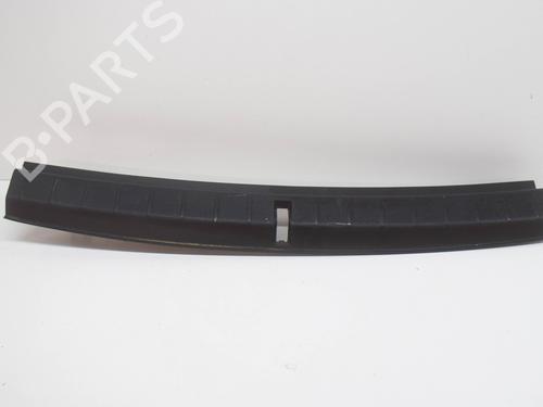 Pynteliste til bagklap BMW X1 (F48) sDrive 18 d (150 hp) 14623494