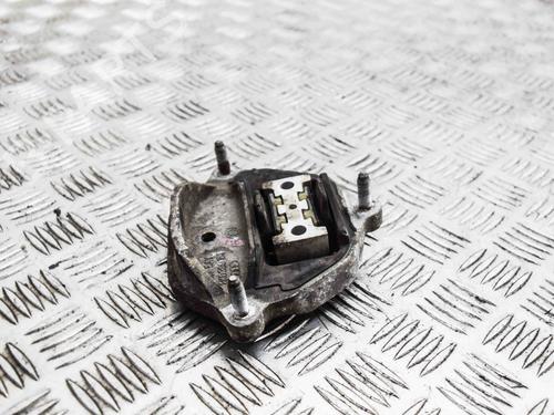 Used Gearbox mount AUDI A4 B9 Avant (8W5, 8WD) 1.4 TFSI (150 hp) 8836110