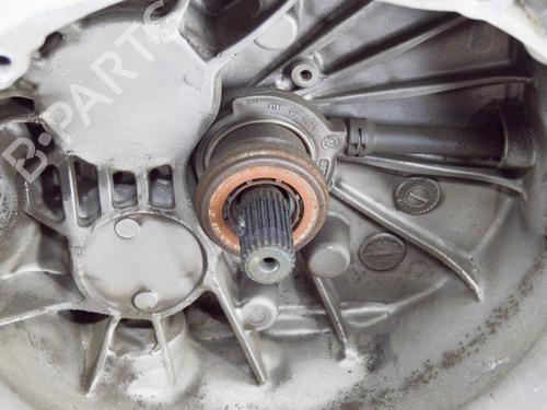 Gearbox VOLVO V60 I (155) T4 | BP13386467M3 