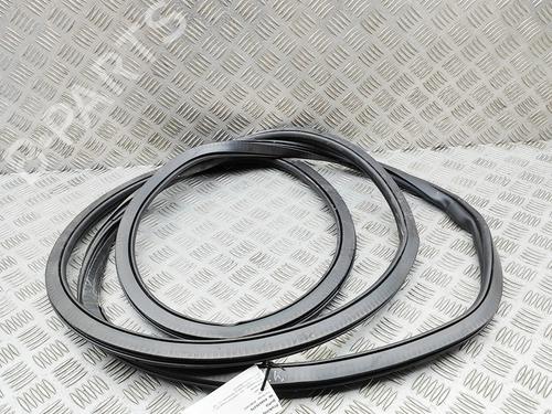 rubber-door-seal-vw-crafter-van-sy_-sx_-2016-33239603 main image