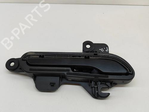 front-right-exterior-door-handle-tesla-model-y-5yjy-2019-33361299 main image