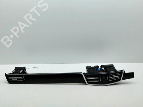 Used Air vent Air vent MERCEDES-BENZ E-CLASS (W212) E 220 CDI / BlueTEC (212.001, 212.002) (170 hp) 39958607 39958607
