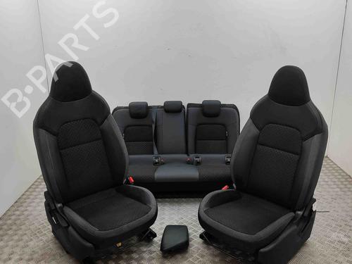 Used Seats set NISSAN JUKE (F16_) DIG-T 117 (117 hp) 27792611